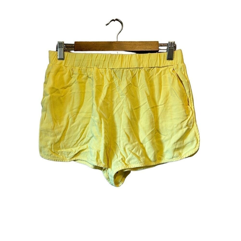 Forever 21 Yellow Casual Shorts Comfy Elastic Waist Loungewear Womenswear